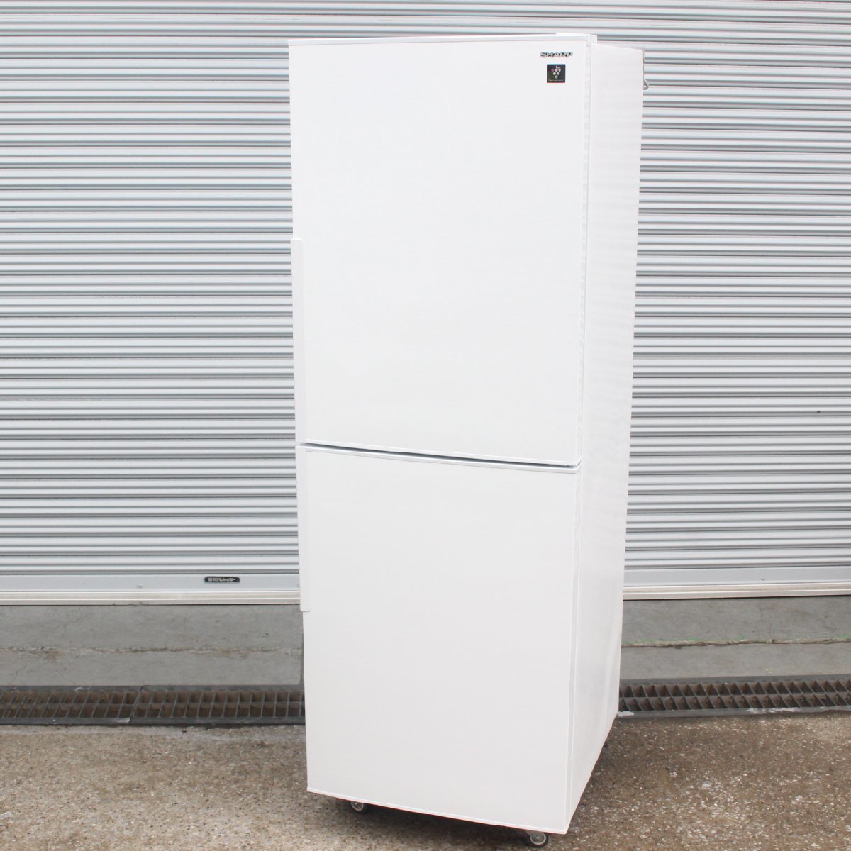 横浜市西区にて シャープ 冷蔵庫 SJ-PD28G  を出張買取させて頂きました。