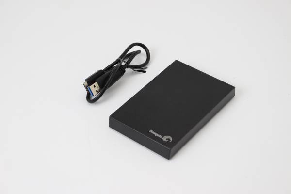 ポータブルHDD 1TB Seagate/SGP-EX010UBK/USB3.0