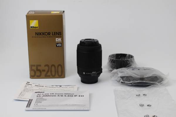 NIKON ニコン AF-S DX VR Zoom-Nikkor 55-200mm f/4-5.6G IF-ED　
