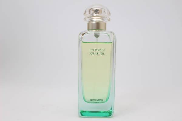 HERMES エルメス UN JARDIN SUR LE NIL ナイルの庭EDT100ml 香水